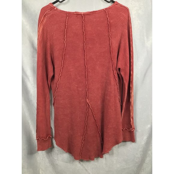 American Able Women's Distressed Waffle Knit Long Sleeve Medium Red - Picture 9 of 11